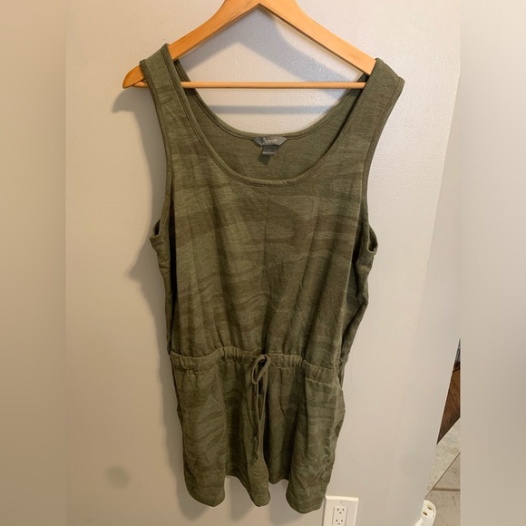 Natural Reflections Camo Romper - XL - Picture 6 of 8